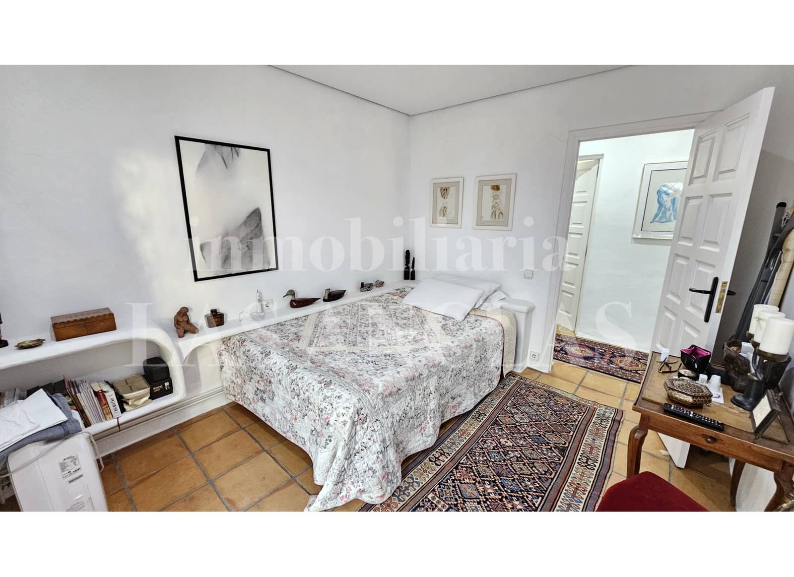 2 soveværelse Semi-Rækkehus til salg i Santa Eulalia / Santa Eularia med swimmingpool garage - € 1.200.000 (Ref: 9838501)