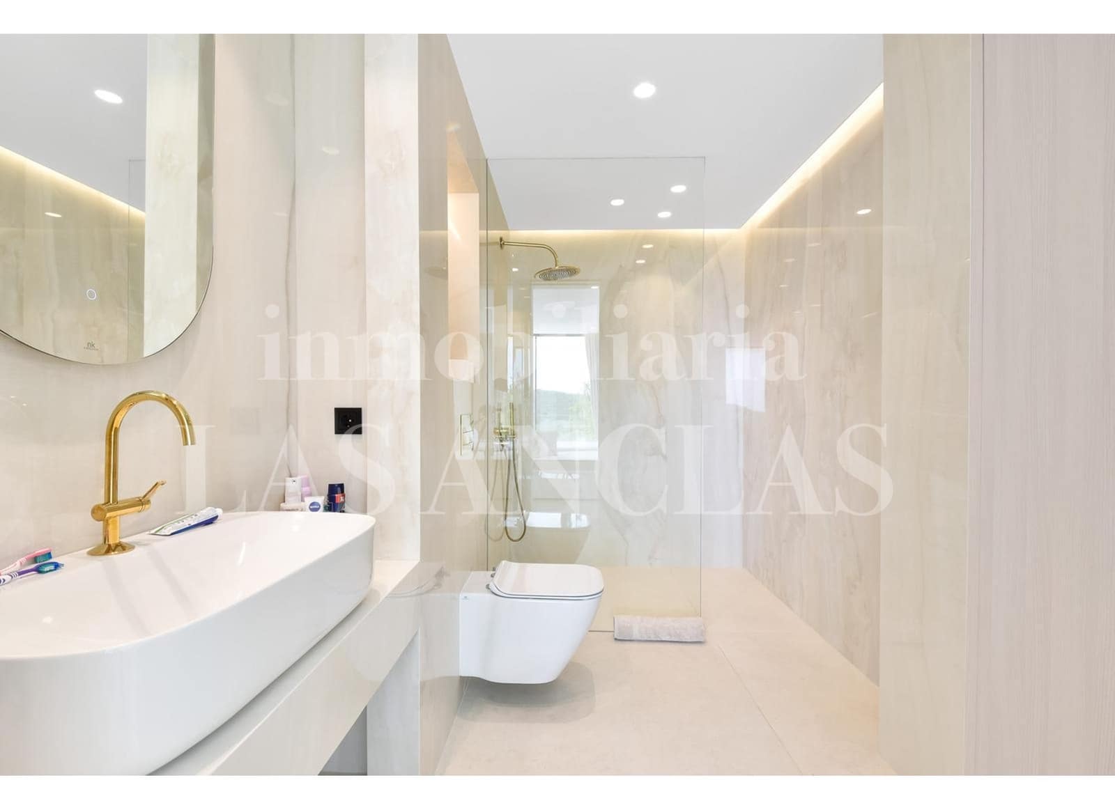 7 bedroom Villa for sale in Nuestra Senora de Jesus with pool - € 7,800,000 (Ref: 9847543)
