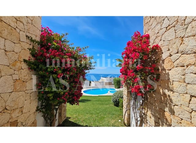 1 soveværelse Lejlighed til salg i Roca Llisa, Santa Eulalia / Santa Eularia med swimmingpool - € 765.000 (Ref: 9854557)
