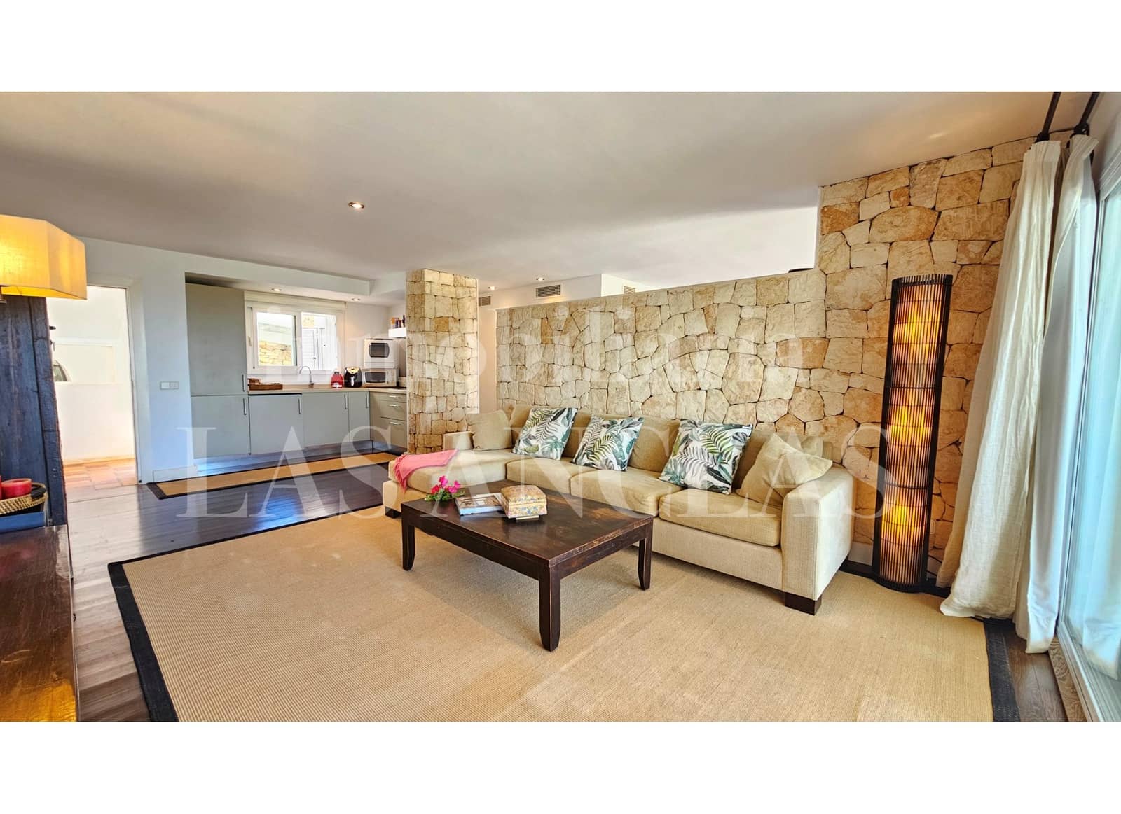 1 bedroom Flat for sale in Roca Llisa with pool - € 765,000 (Ref: 9854557)