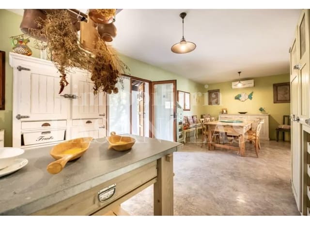 4 sypialnia Willa na sprzedaż w San Jose / Sant Josep de Sa Talaia z basenem garażem - 2 180 000 € (Ref: 9863745)