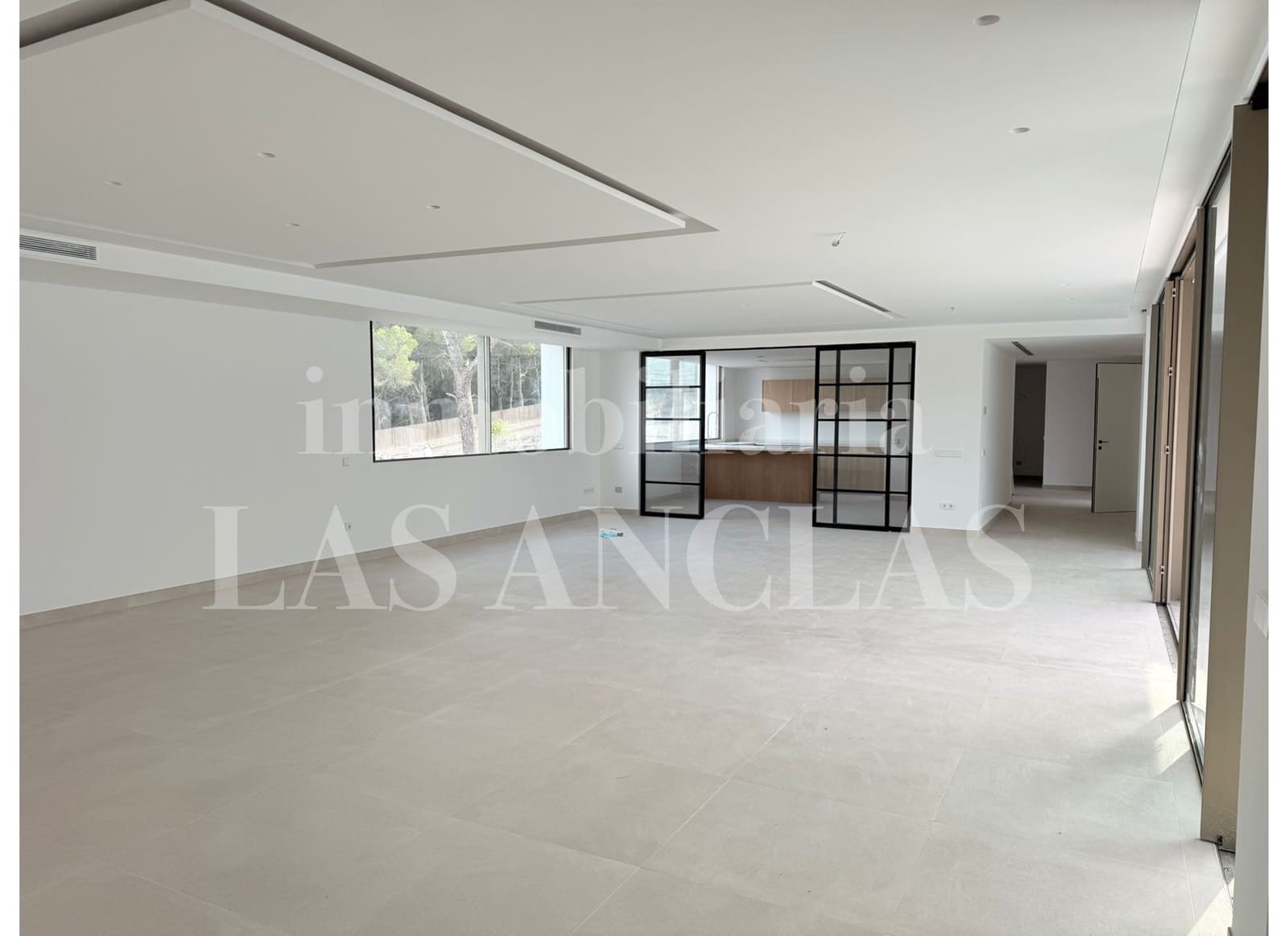 6 bedroom Villa for sale in Nuestra Senora de Jesus with pool garage - € 5,700,000 (Ref: 9867918)