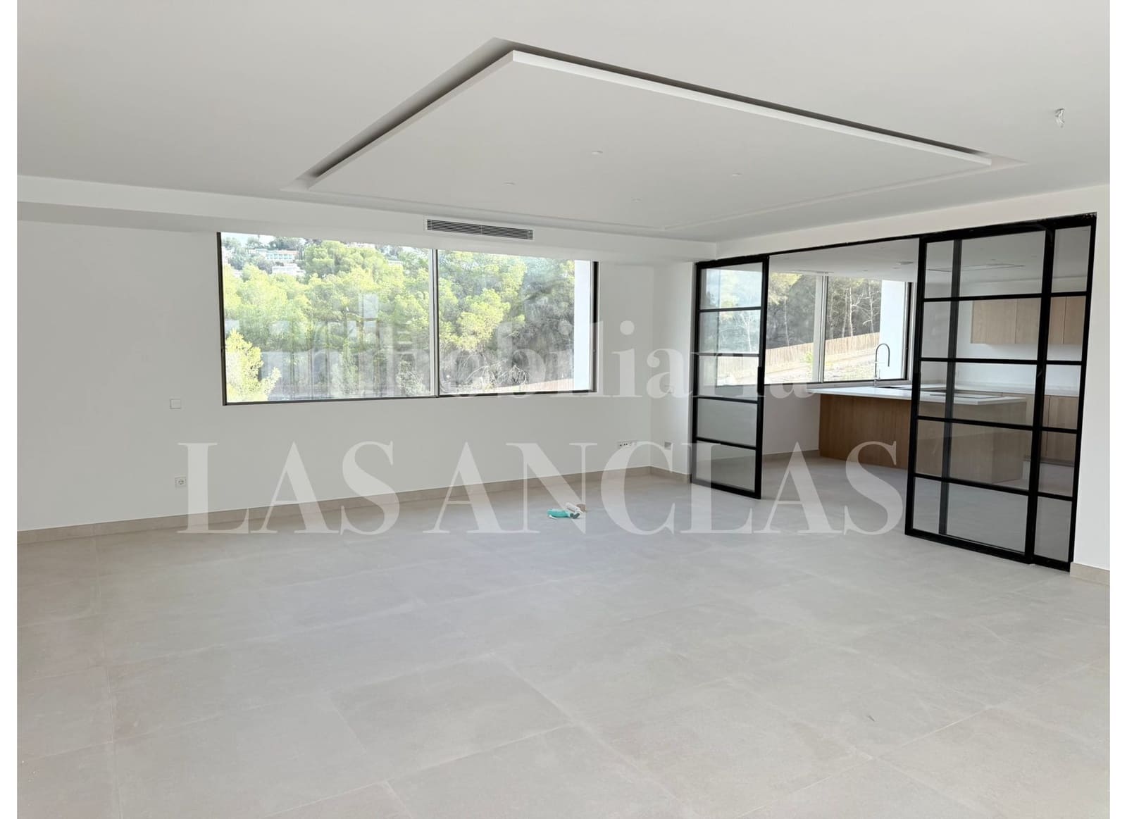 6 bedroom Villa for sale in Nuestra Senora de Jesus with pool garage - € 5,700,000 (Ref: 9867918)