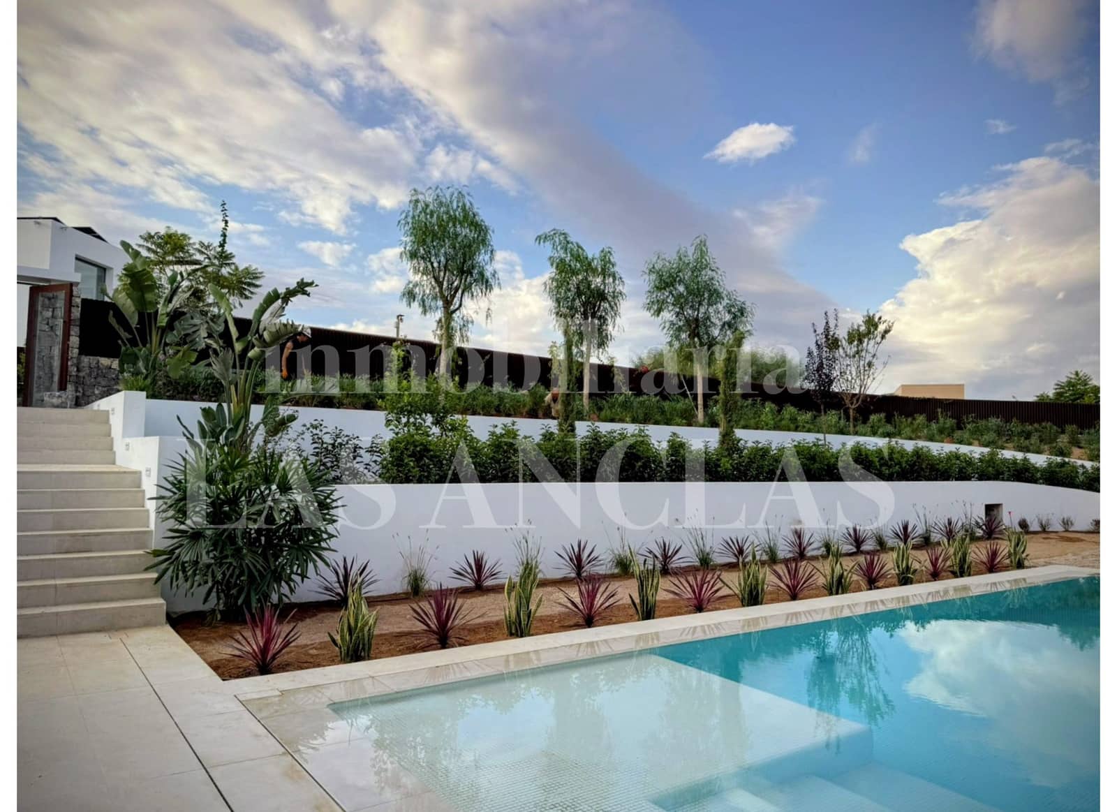 6 bedroom Villa for sale in Nuestra Senora de Jesus with pool garage - € 5,700,000 (Ref: 9867918)