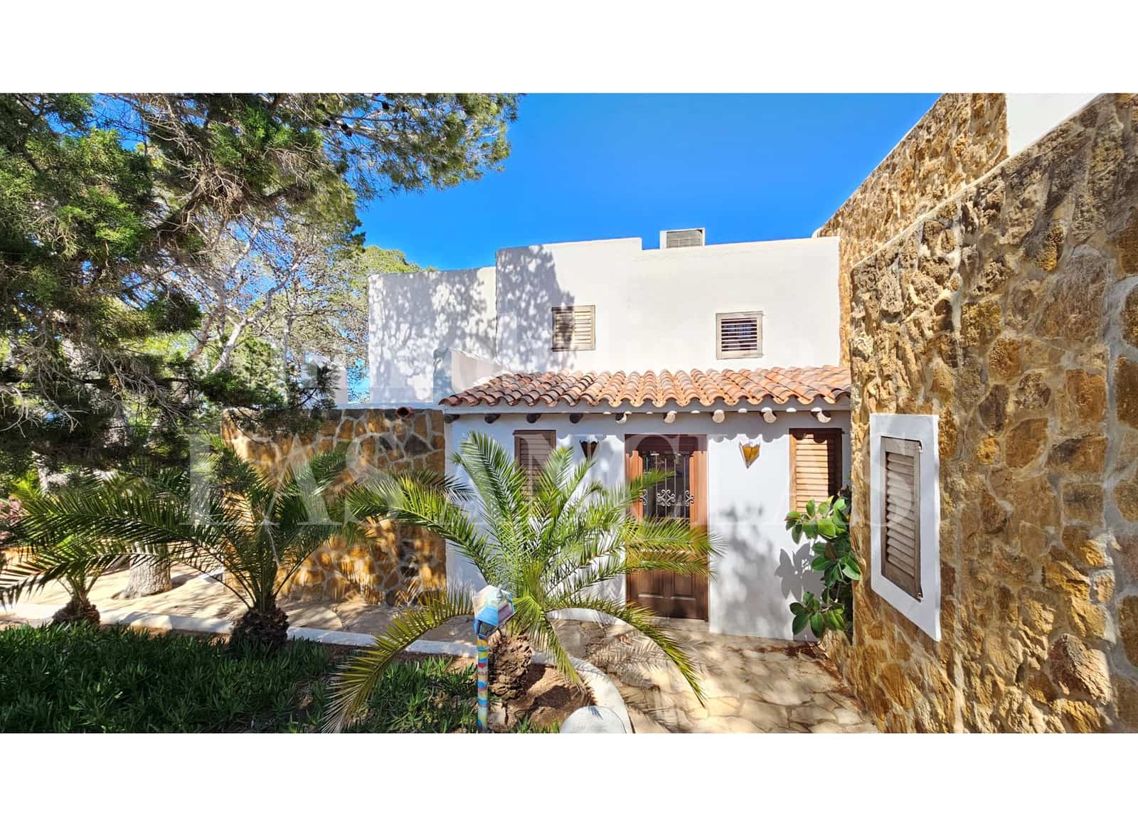 5 soveværelse Villa til salg i Cala Conta med swimmingpool garage - € 2.295.000 (Ref: 9872682)