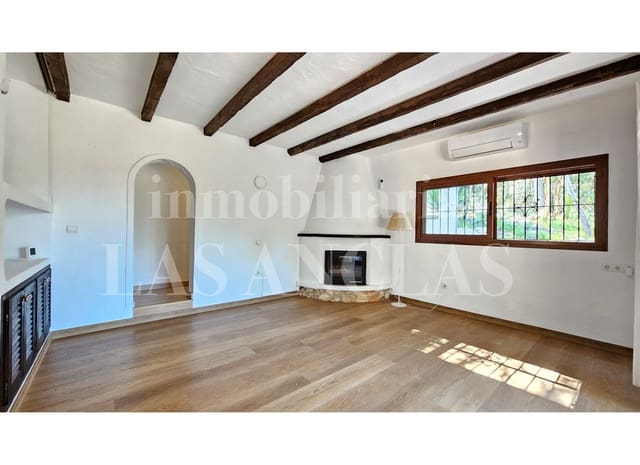 2 sypialnia Willa na sprzedaż w Santa Eulalia / Santa Eularia z basenem - 1 275 000 € (Ref: 9875292)