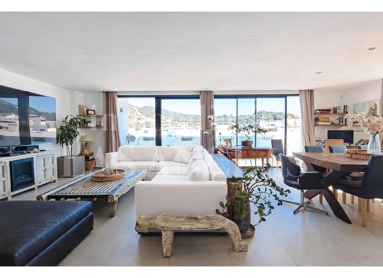 2 chambre Villa/Maison Semi-Mitoyenne à vendre à Talamanca avec piscine garage - 1 790 000 € (Ref: 9895533)