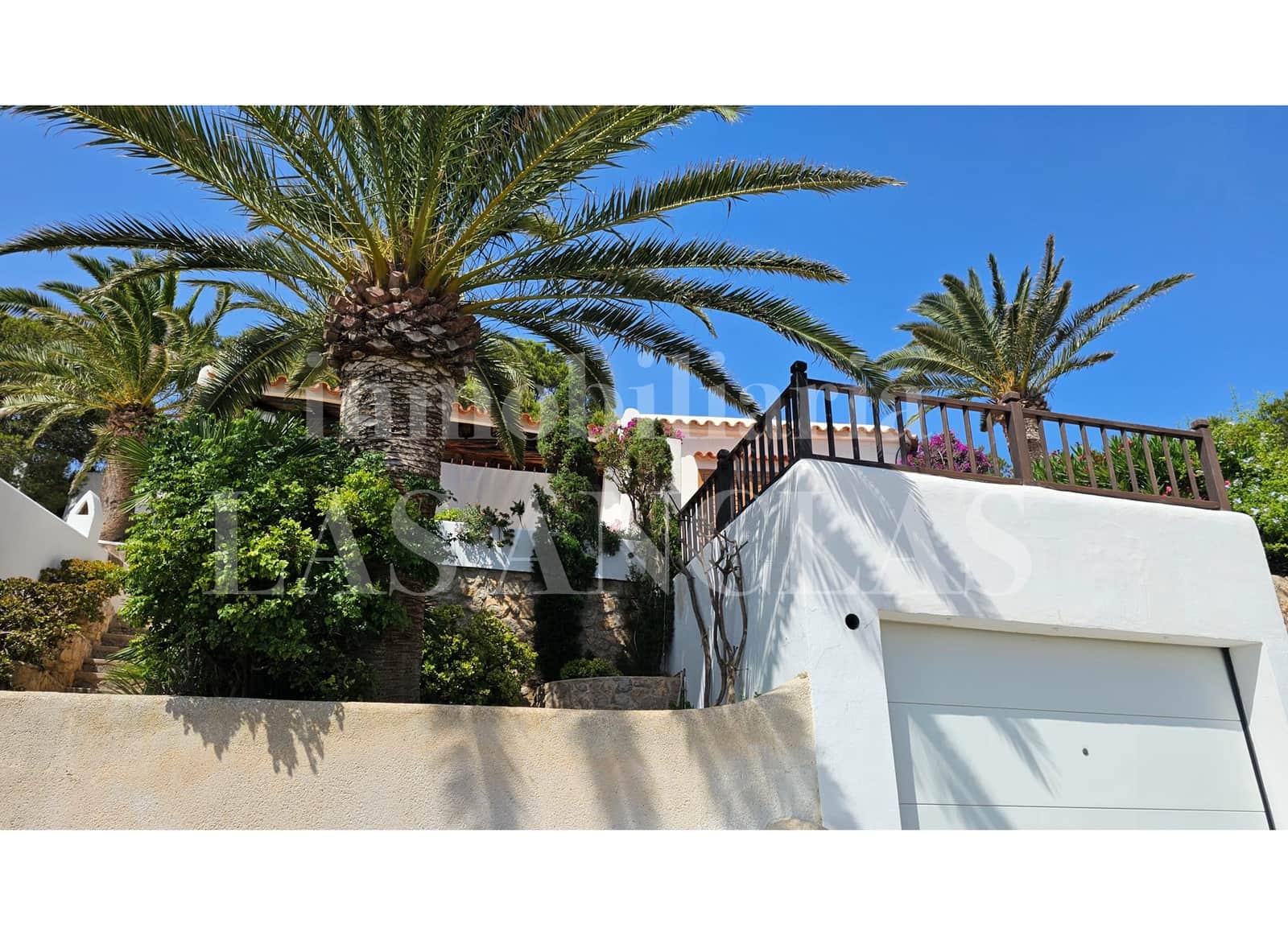 3 slaapkamer Villa te koop in Ibiza dorp met zwembad garage - € 1.790.000 (Ref: 9923040)