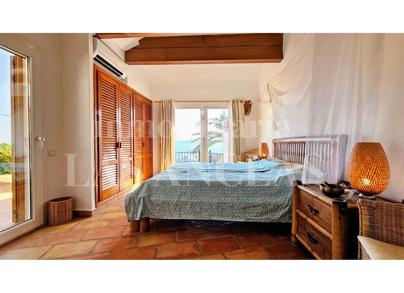 Chalet de 3 habitaciones en Ibiza / Eivissa ciudad en venta con piscina garaje - 1.790.000 € (Ref: 9923040)