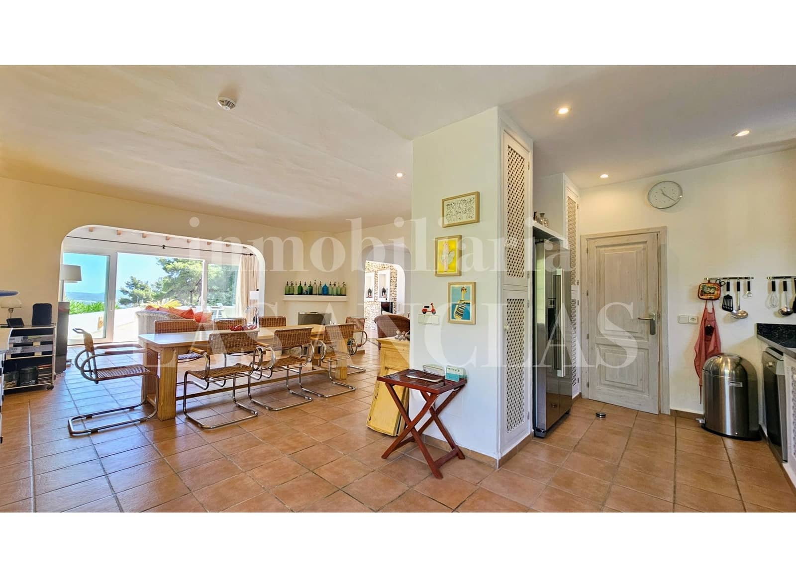 4 soverom Villa til salgs i La Siesta med svømmebasseng garasje - € 2 850 000 (Ref: 9945988)