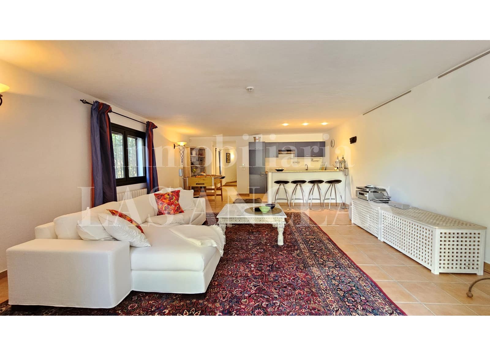 4 soverom Villa til salgs i La Siesta med svømmebasseng garasje - € 2 850 000 (Ref: 9945988)