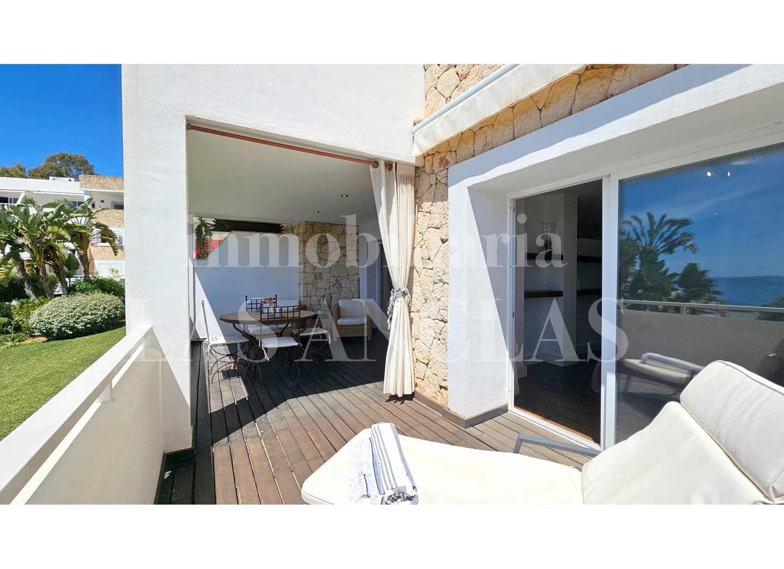 1 soveværelse Lejlighed til salg i Roca Llisa med swimmingpool - € 765.000 (Ref: 9952900)