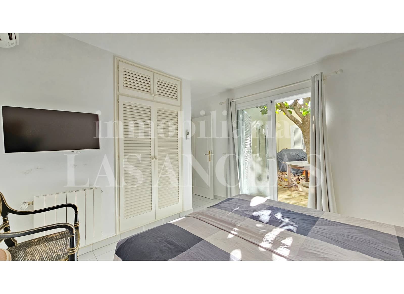 3 soverom Villa til salgs i Nuestra Senora de Jesus med svømmebasseng - € 1 850 000 (Ref: 9985878)