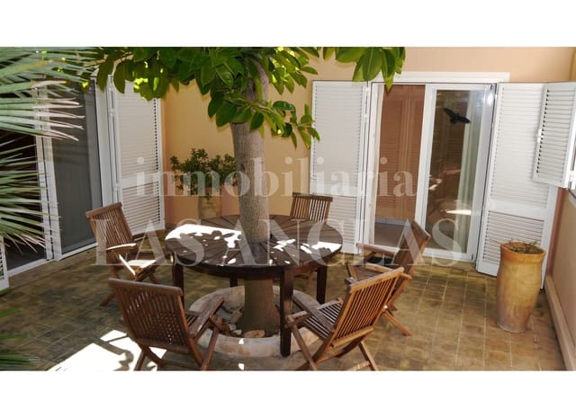 3 soverom Villa til salgs i Nuestra Señora de Jesus, Santa Eulalia / Santa Eularia med svømmebasseng - € 1 850 000 (Ref: 9985878)