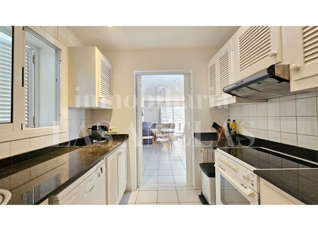 3 soverom Villa til salgs i Nuestra Señora de Jesus, Santa Eulalia / Santa Eularia med svømmebasseng - € 1 850 000 (Ref: 9985878)