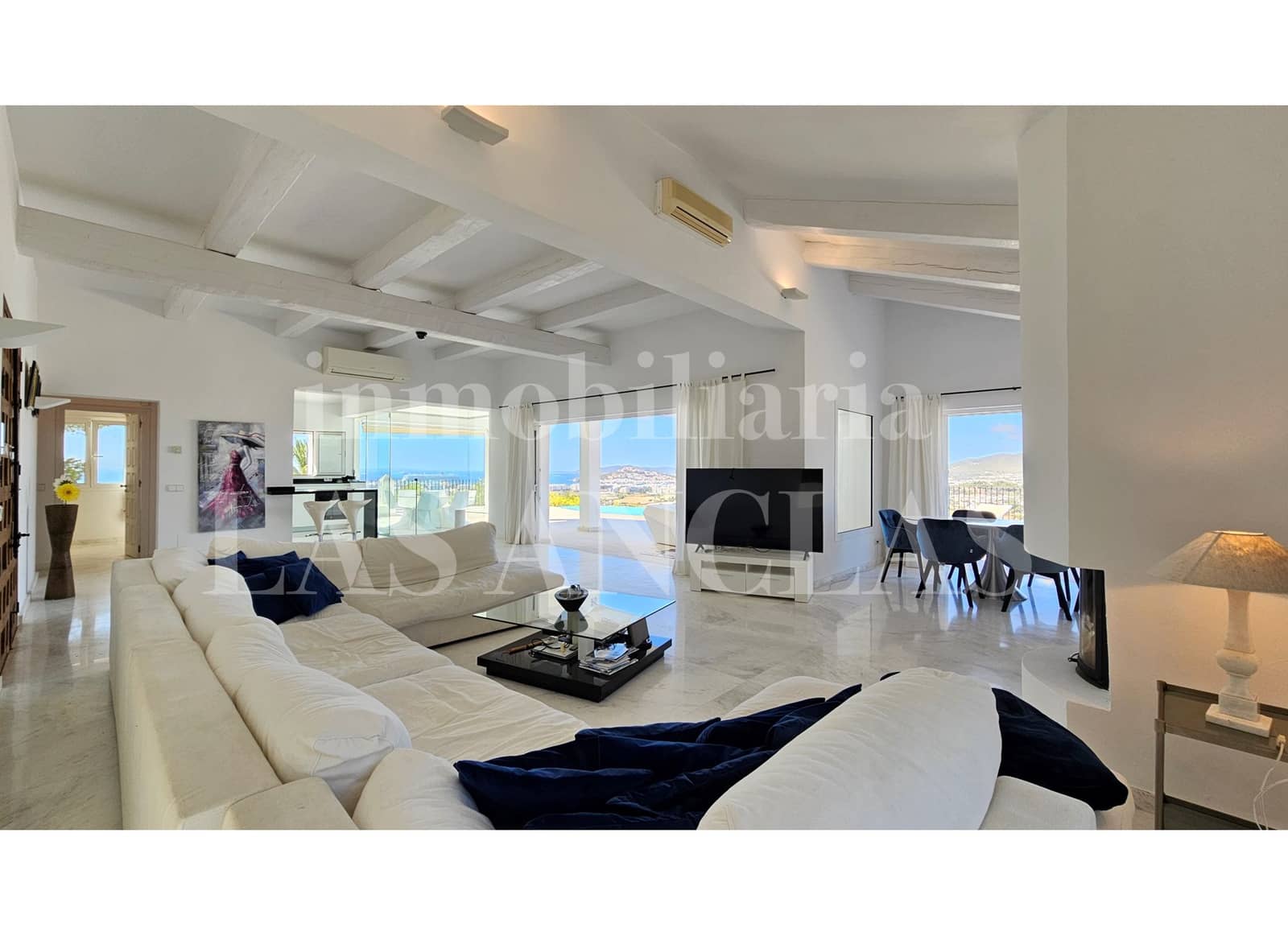 6 Zimmer Villa zu verkaufen in Nuestra Senora de Jesus mit Pool Garage - 5.750.000 € (Ref: 9993667)