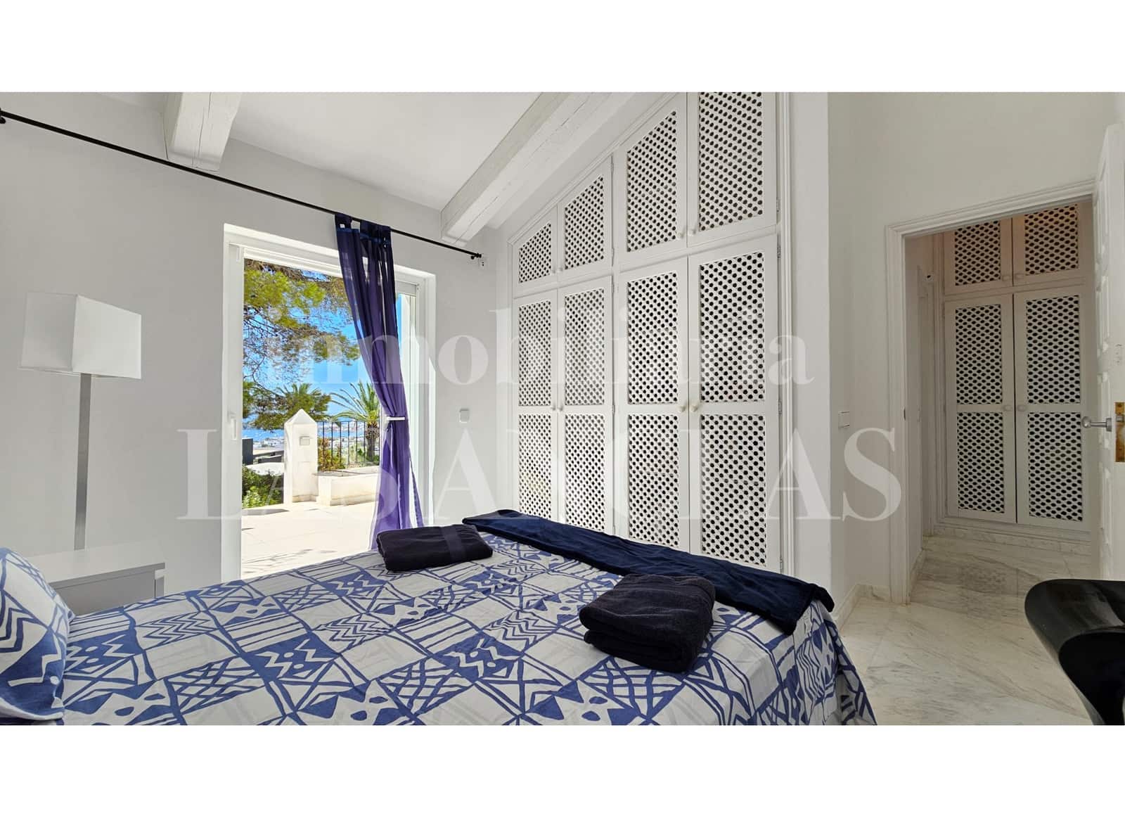 6 Zimmer Villa zu verkaufen in Nuestra Senora de Jesus mit Pool Garage - 5.750.000 € (Ref: 9993667)