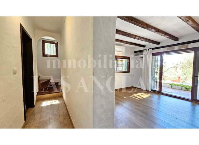 2 Zimmer Villa zu verkaufen in Santa Eulalia / Santa Eularia mit Pool - 1.275.000 € (Ref: 9999366)
