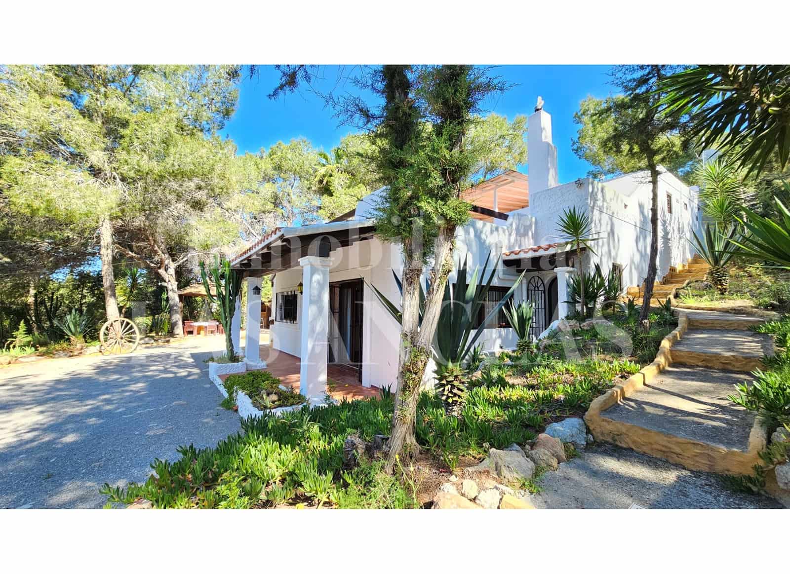 2 Zimmer Villa zu verkaufen in Santa Eulalia / Santa Eularia mit Pool - 1.275.000 € (Ref: 9999366)