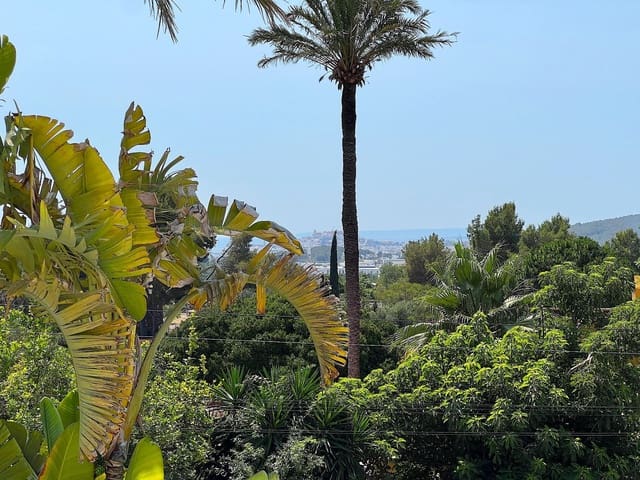 7 bedroom Villa for sale in Sant Rafael de Sa Creu, Sant Antoni de Portmany with pool garage - € 3,500,000 (Ref: 10015012)