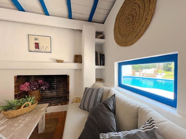 7 bedroom Villa for sale in Sant Rafael de Sa Creu, Sant Antoni de Portmany with pool garage - € 3,500,000 (Ref: 10015012)