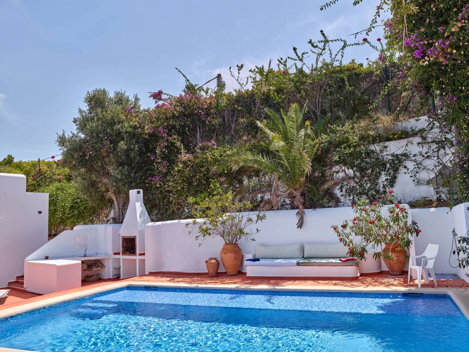 6 bedroom Villa for sale in Cala Bassa with pool garage - € 3,150,000 (Ref: 10034845)