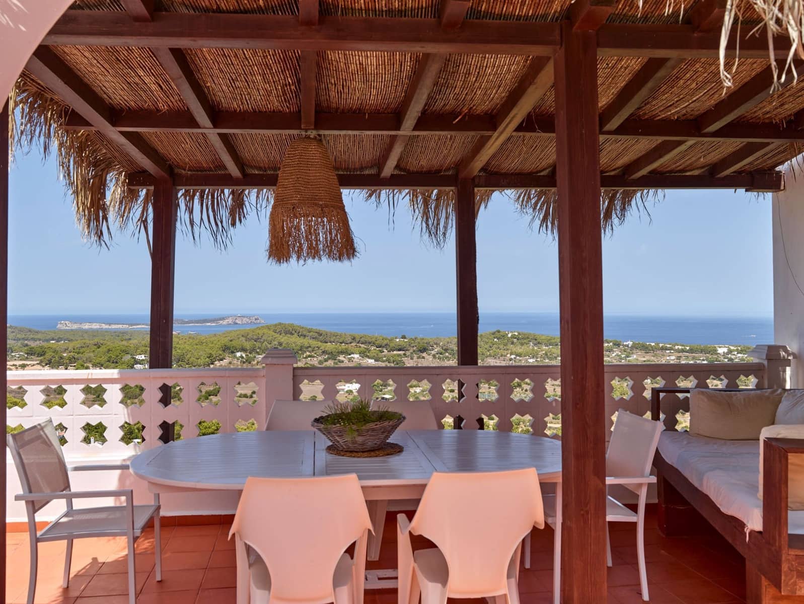 6 bedroom Villa for sale in Cala Bassa with pool garage - € 3,150,000 (Ref: 10034845)