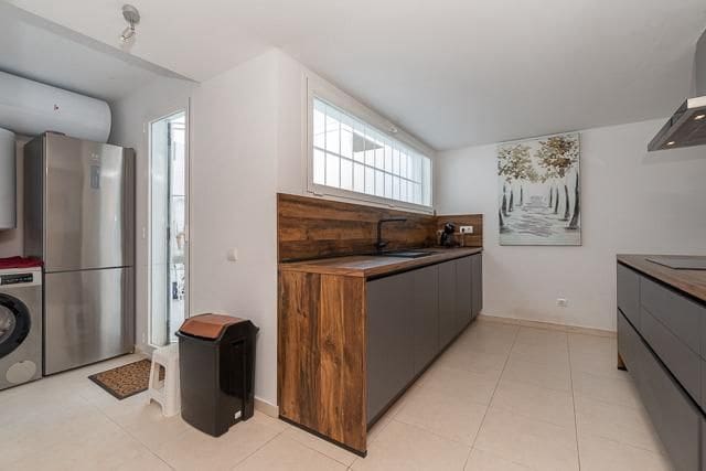5 bedroom Villa for sale in Cala Vadella with pool garage - € 1,500,000 (Ref: 10123369)