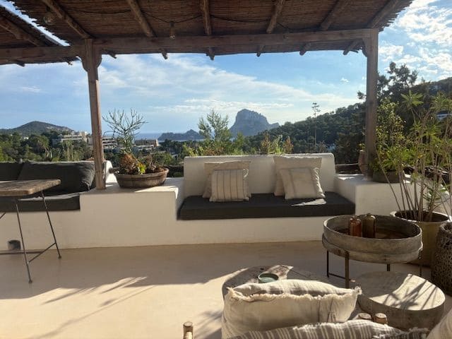 1 bedroom Apartment for sale in Cala Vadella - € 539,000 (Ref: 10158939)