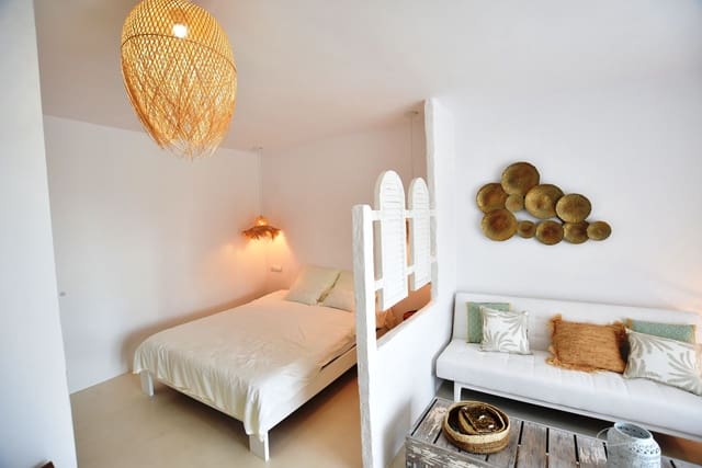 1 soveværelse Lejlighed til salg i Cala Vadella, San Jose / Sant Josep de Sa Talaia - € 357.000 (Ref: 6127242)