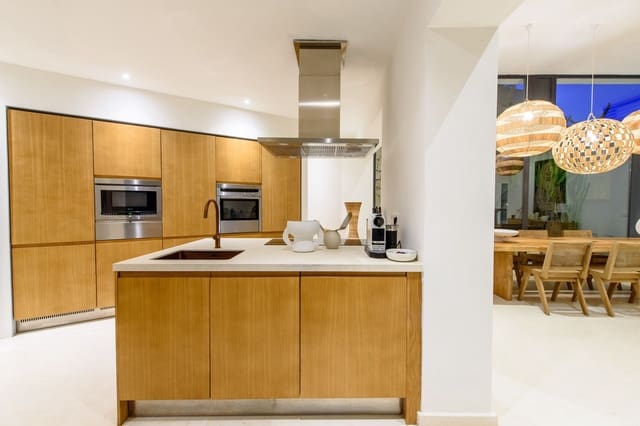 5 sypialnia Willa na sprzedaż w Roca Llisa, Santa Eulalia / Santa Eularia - 5 900 000 € (Ref: 8174003)