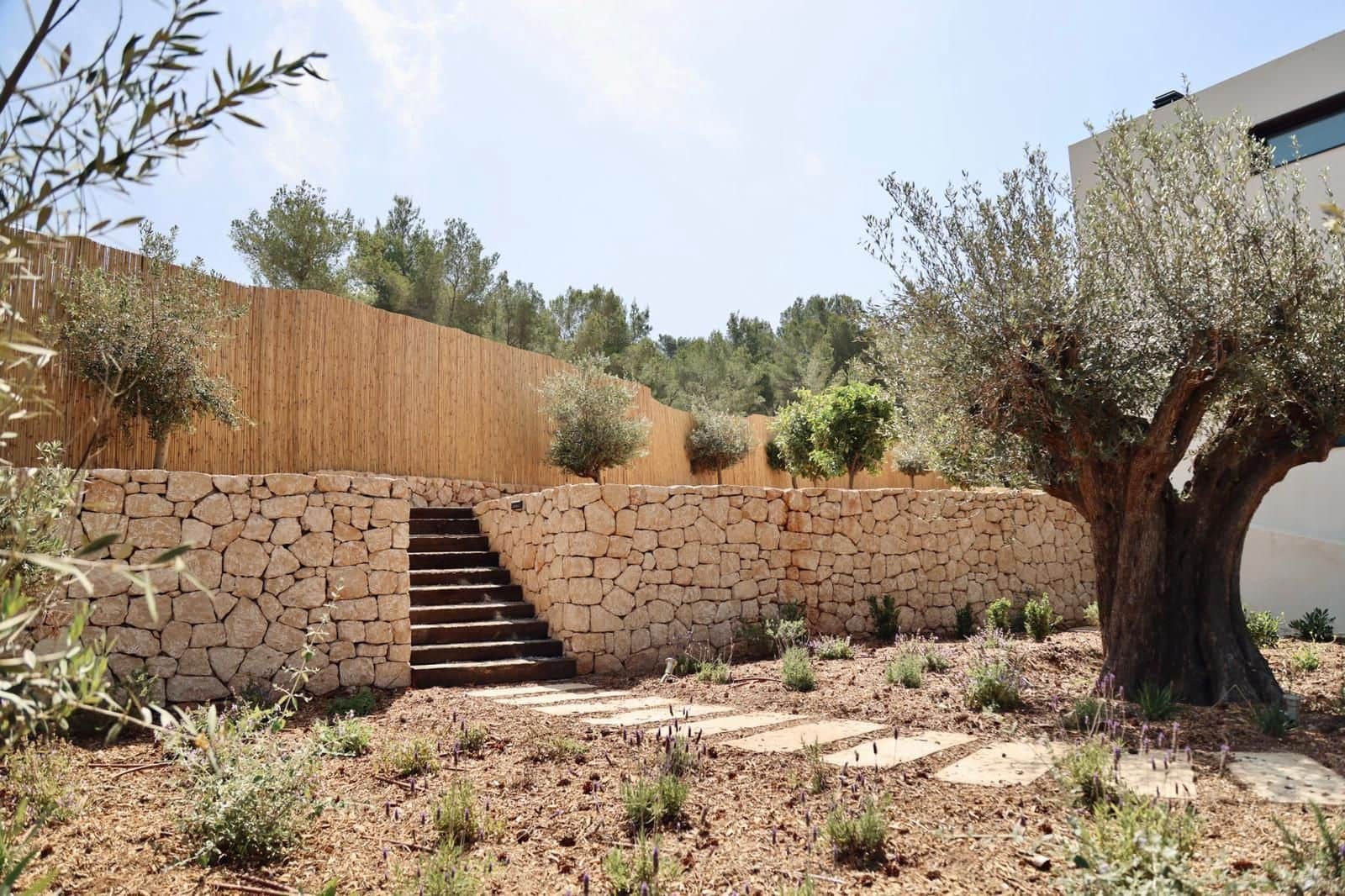 5 soveværelse Villa til salg i Roca Llisa med swimmingpool garage - € 2.950.000 (Ref: 8227590)