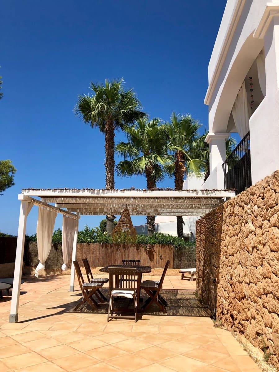 3 chambre Villa/Maison à vendre à Cala Vadella avec piscine garage - 895 000 € (Ref: 8801376)