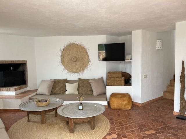 2 soverom Villa til salgs i San Jose / Sant Josep de Sa Talaia med svømmebasseng - € 1 195 000 (Ref: 9073100)