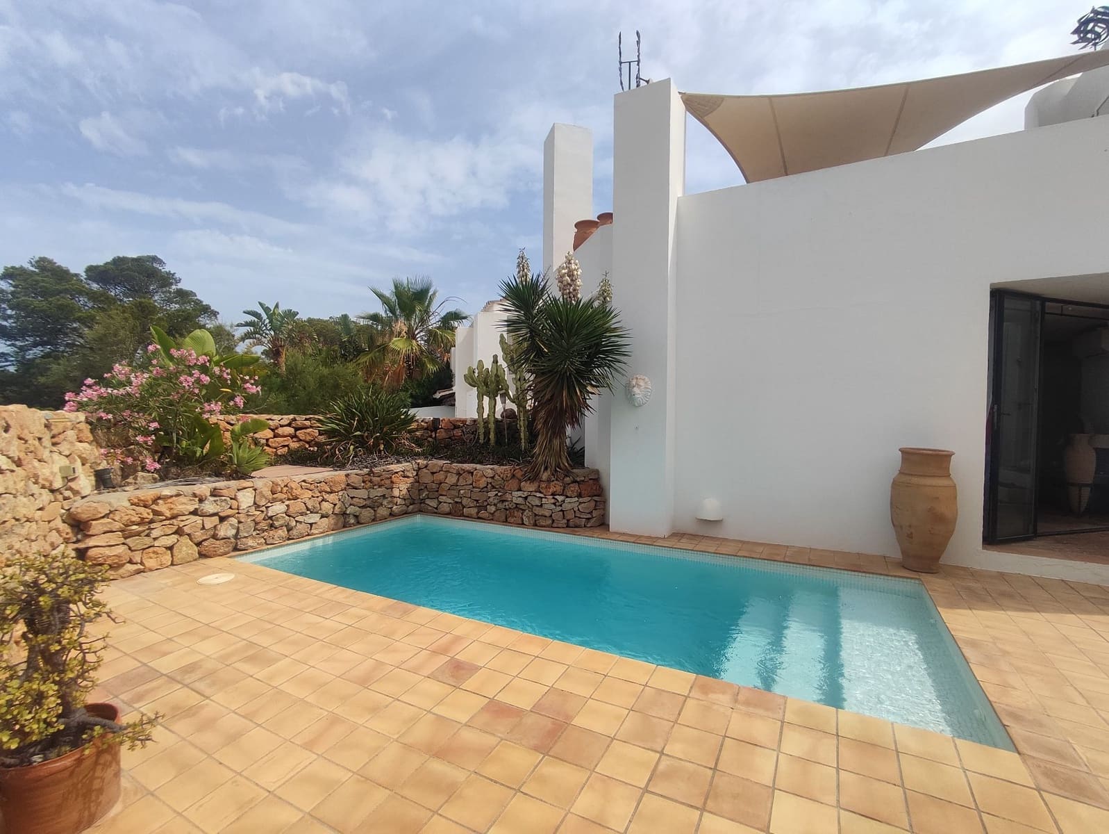 2 soverom Villa til salgs i San Jose / Sant Josep de Sa Talaia med svømmebasseng - € 1 195 000 (Ref: 9073100)