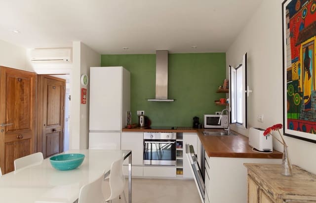 2 chambre Appartement à vendre à Cala Vadella, San Jose / Sant Josep de Sa Talaia avec piscine - 585 000 € (Ref: 9111824)