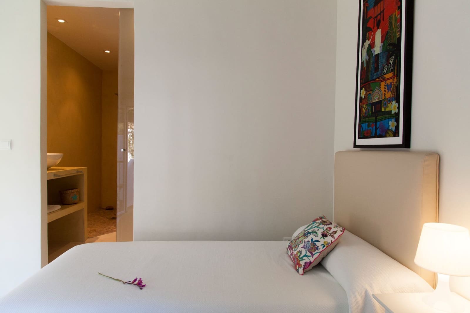 2 soveværelse Lejlighed til salg i Cala Vadella med swimmingpool - € 585.000 (Ref: 9111824)