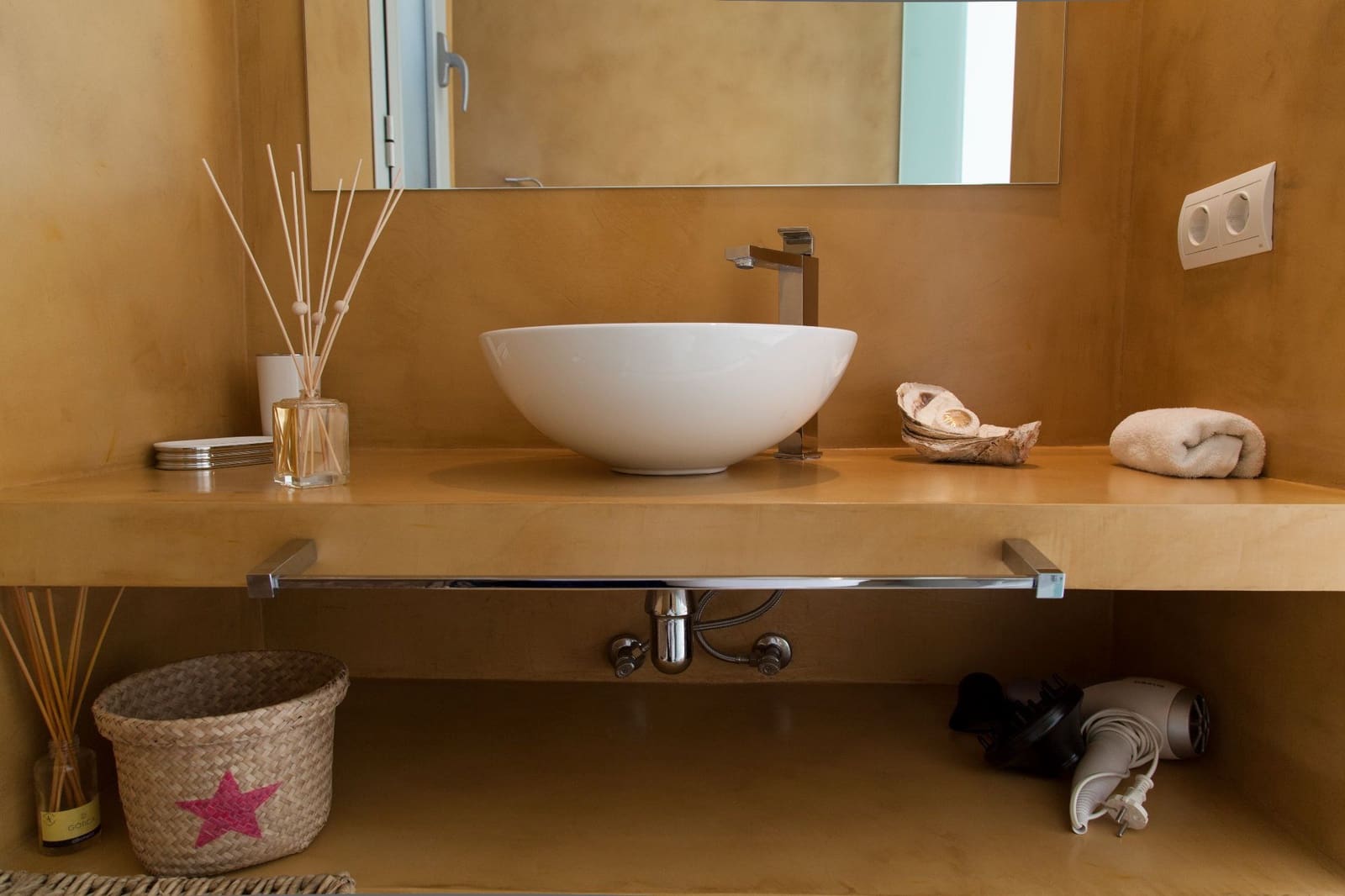 2 soveværelse Lejlighed til salg i Cala Vadella med swimmingpool - € 585.000 (Ref: 9111824)