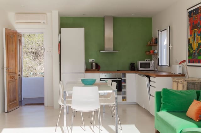 2 chambre Appartement à vendre à Cala Vadella, San Jose / Sant Josep de Sa Talaia avec piscine - 585 000 € (Ref: 9111824)