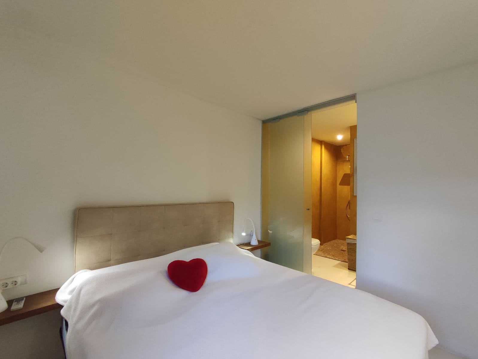 2 bedroom Apartment for sale in Cala Vadella with pool - € 585,000 (Ref: 9111824)