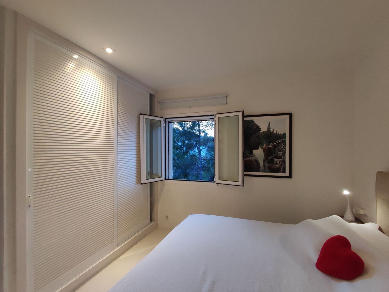 2 bedroom Apartment for sale in Cala Vadella with pool - € 585,000 (Ref: 9111824)