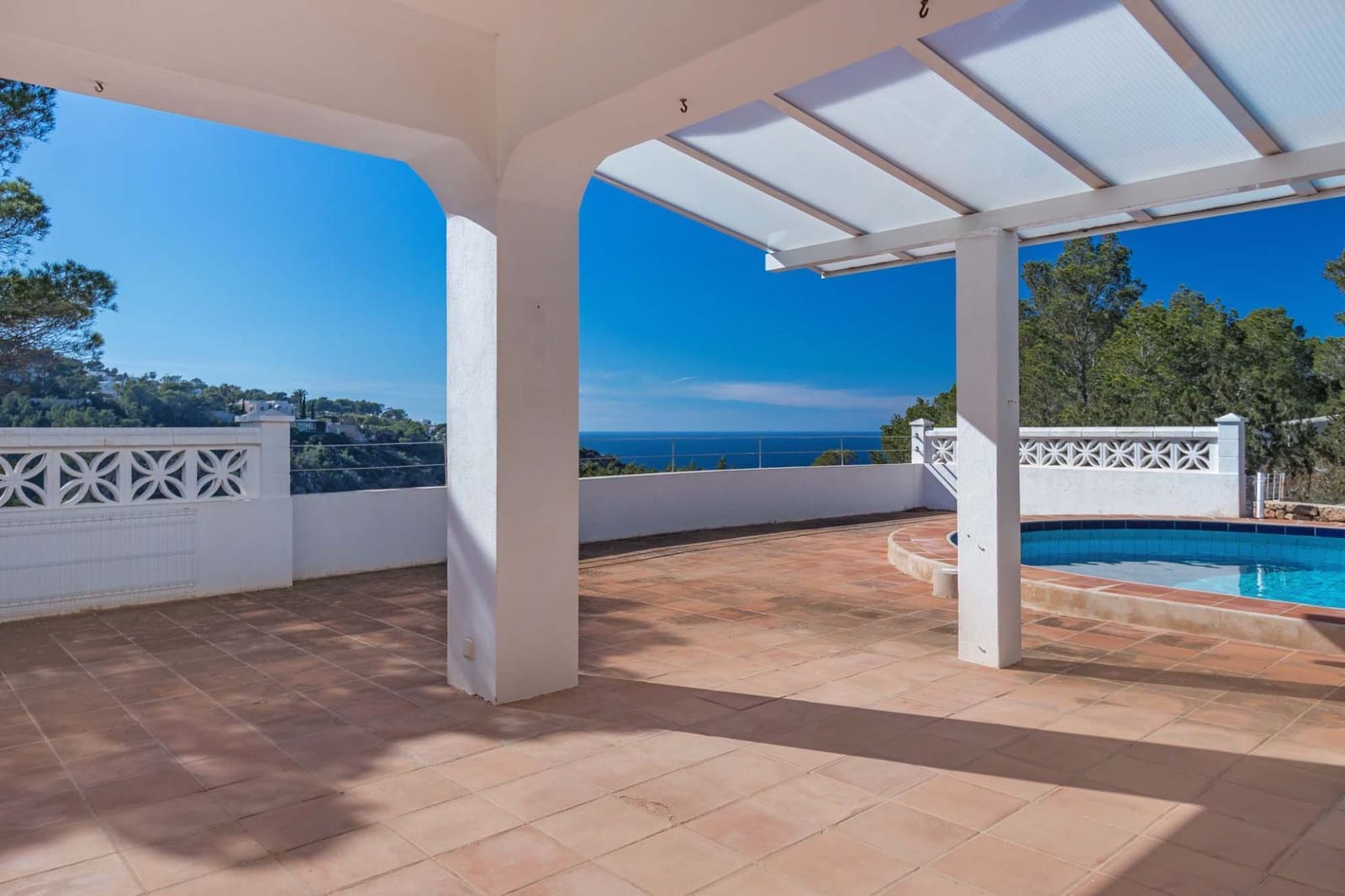5 chambre Villa/Maison à vendre à Cala Moli avec piscine garage - 2 400 000 € (Ref: 9228138)