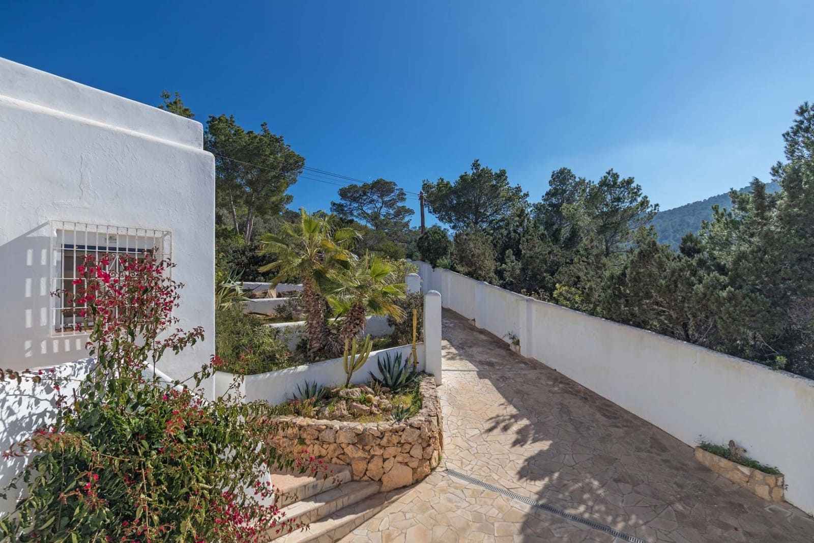 5 chambre Villa/Maison à vendre à Cala Moli avec piscine garage - 2 400 000 € (Ref: 9228138)