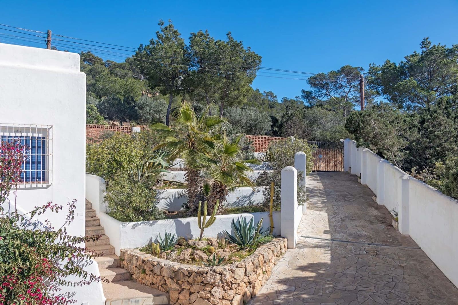 5 chambre Villa/Maison à vendre à Cala Moli avec piscine garage - 2 400 000 € (Ref: 9228138)