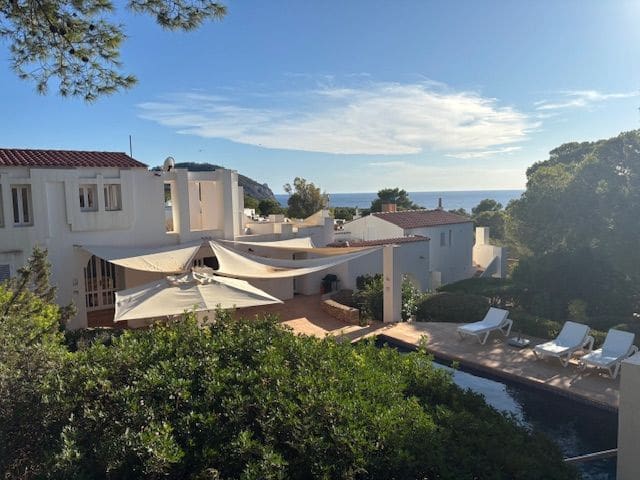 4 bedroom Villa for sale in San Jose / Sant Josep de Sa Talaia with pool garage - € 1,850,000 (Ref: 9294149)