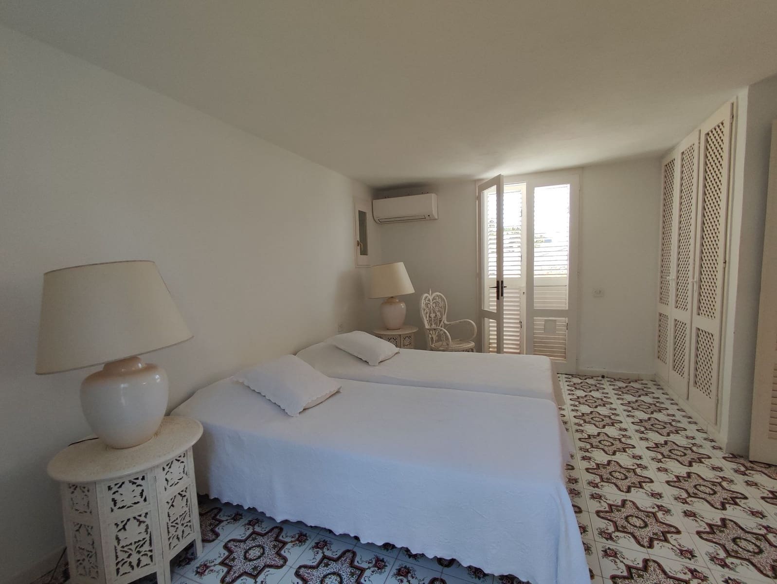 4 bedroom Villa for sale in San Jose / Sant Josep de Sa Talaia with pool garage - € 1,850,000 (Ref: 9294149)