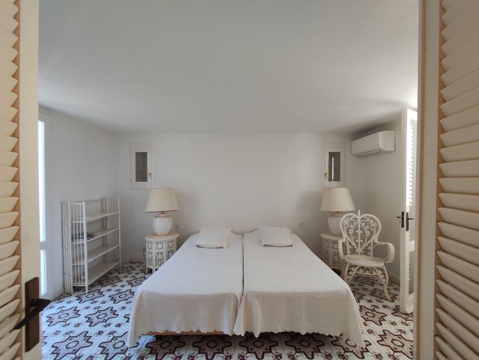 4 bedroom Villa for sale in San Jose / Sant Josep de Sa Talaia with pool garage - € 1,850,000 (Ref: 9294149)