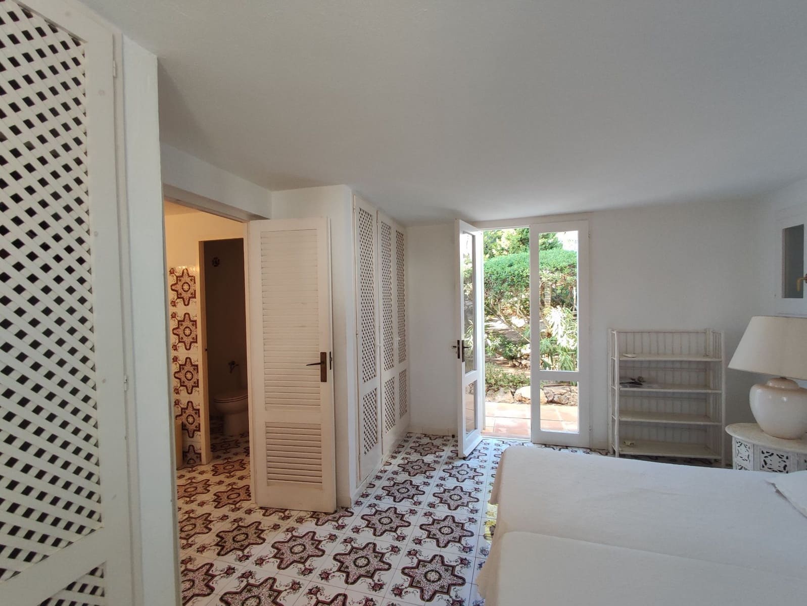 4 bedroom Villa for sale in San Jose / Sant Josep de Sa Talaia with pool garage - € 1,850,000 (Ref: 9294149)