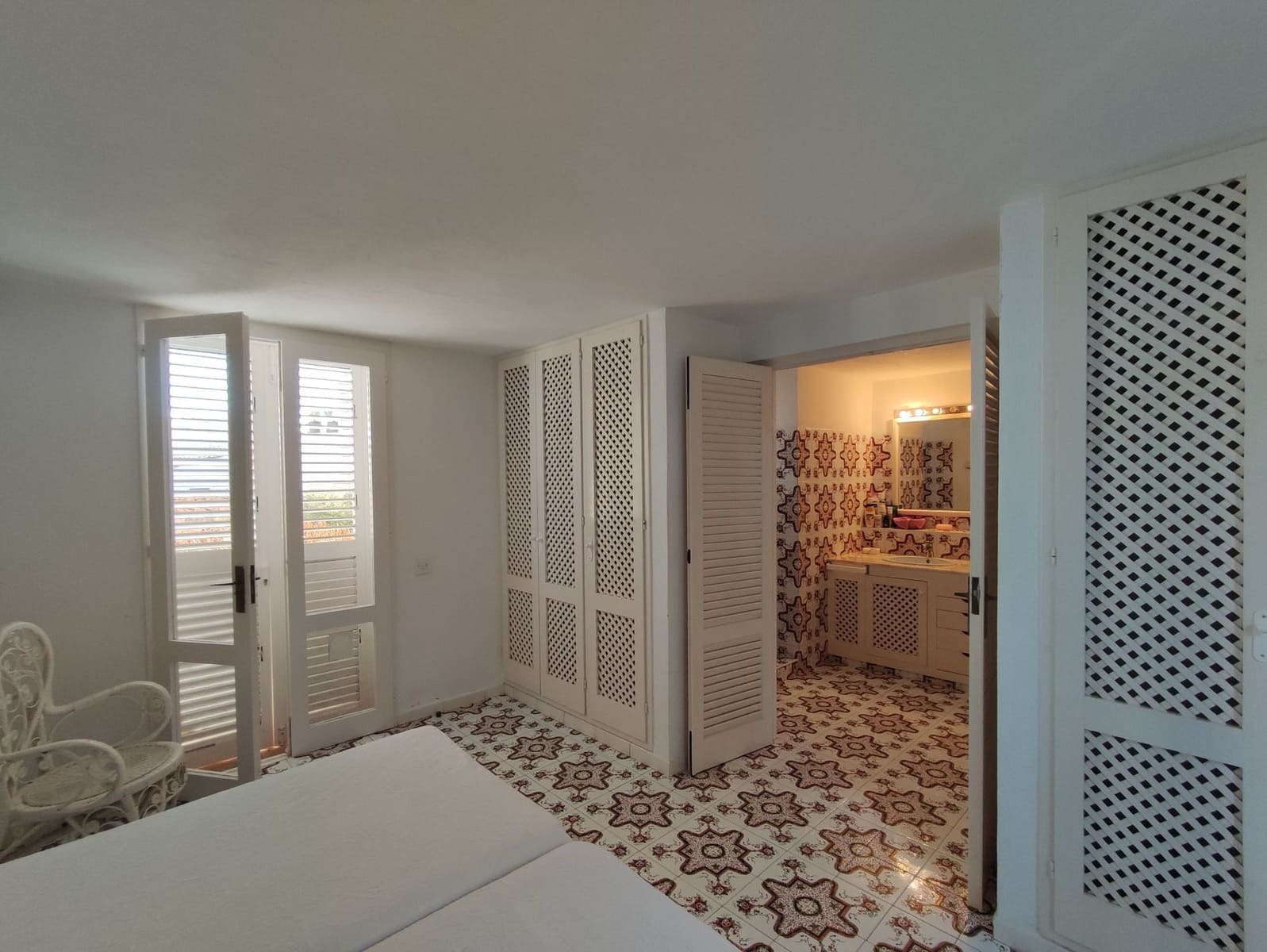 4 bedroom Villa for sale in San Jose / Sant Josep de Sa Talaia with pool garage - € 1,850,000 (Ref: 9294149)