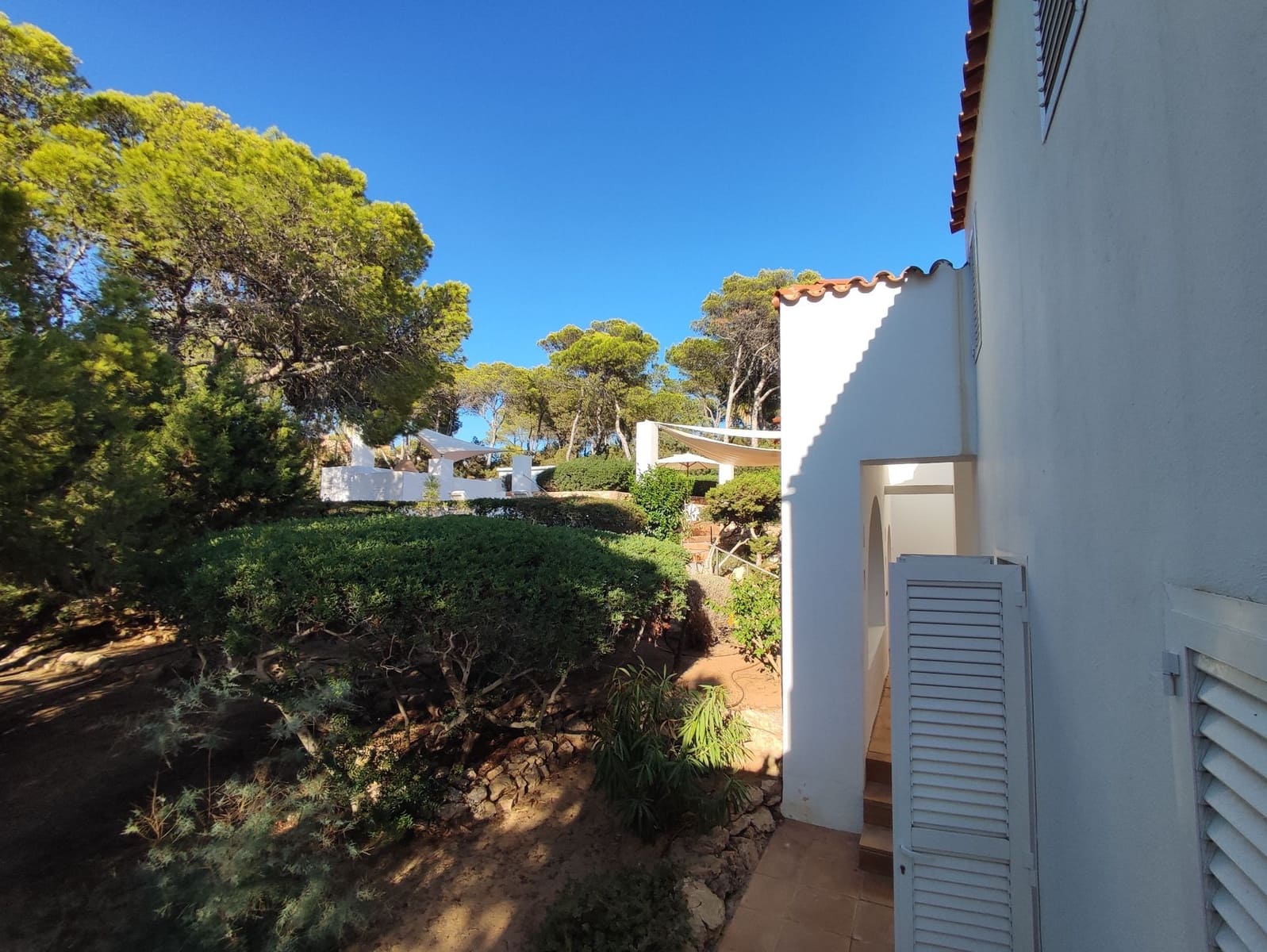 4 bedroom Villa for sale in San Jose / Sant Josep de Sa Talaia with pool garage - € 1,850,000 (Ref: 9294149)